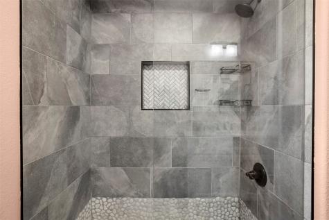 909 Summer Hill Lane Red Oak TX 75154