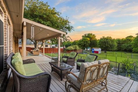 909 Summer Hill Lane Red Oak TX 75154