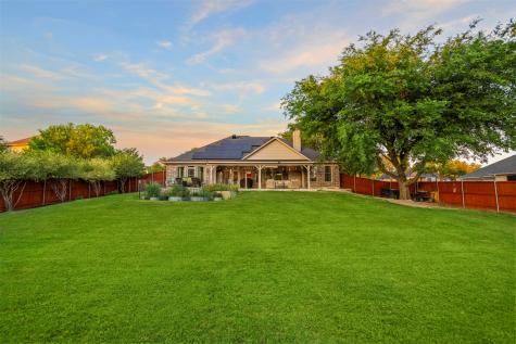 909 Summer Hill Lane Red Oak TX 75154