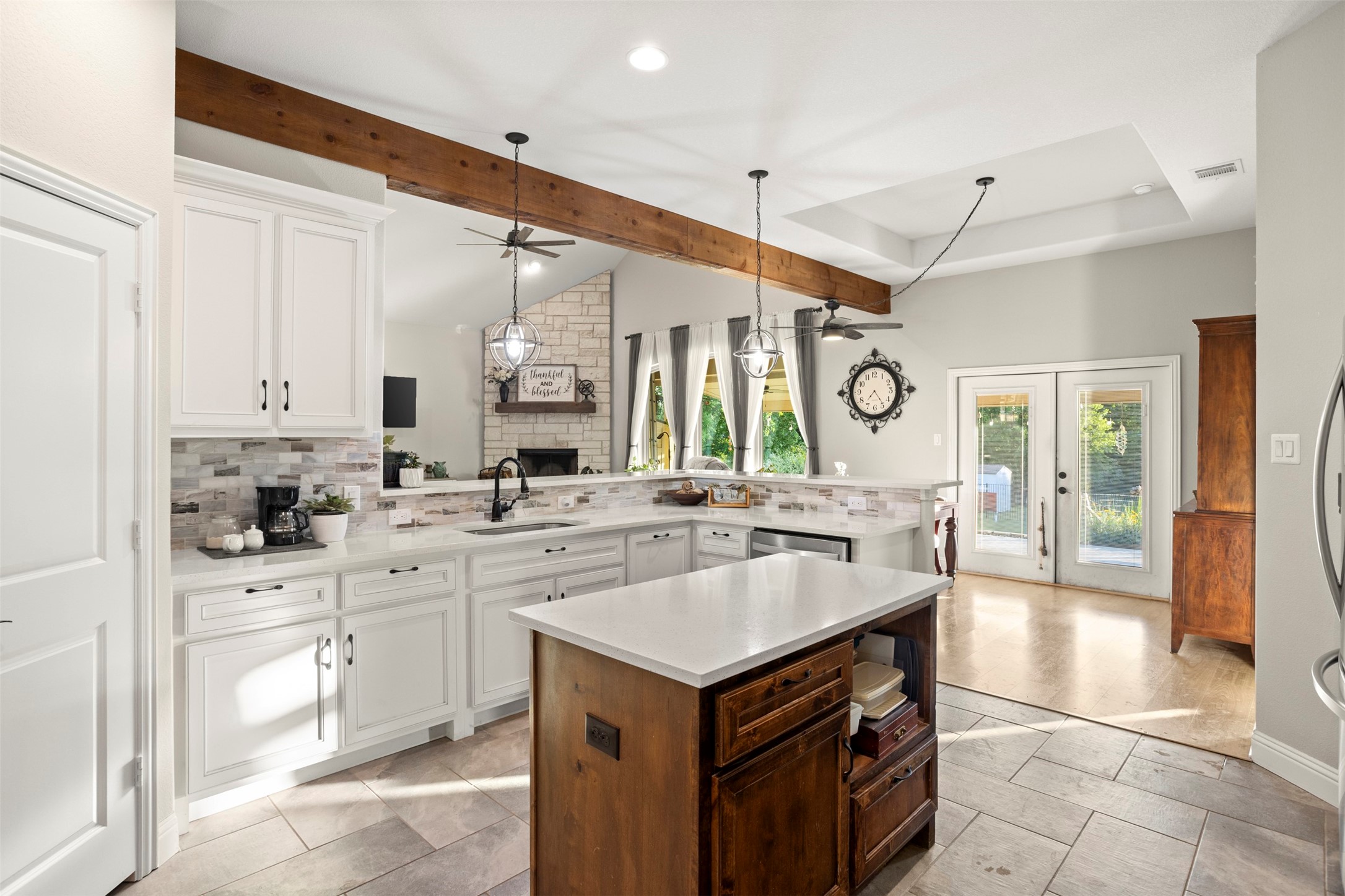909 Summer Hill Lane Red Oak TX 75154