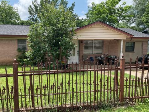 4712 Melinda Drive Forest Hill TX 76119