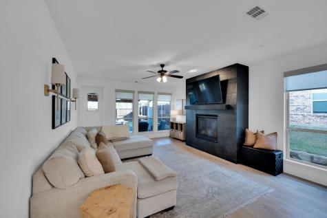 1749 Dartmoor Drive Carrollton TX 75010