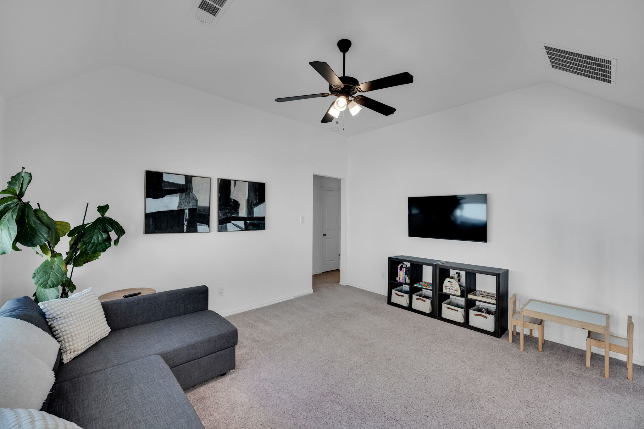 1749 Dartmoor Drive Carrollton TX 75010