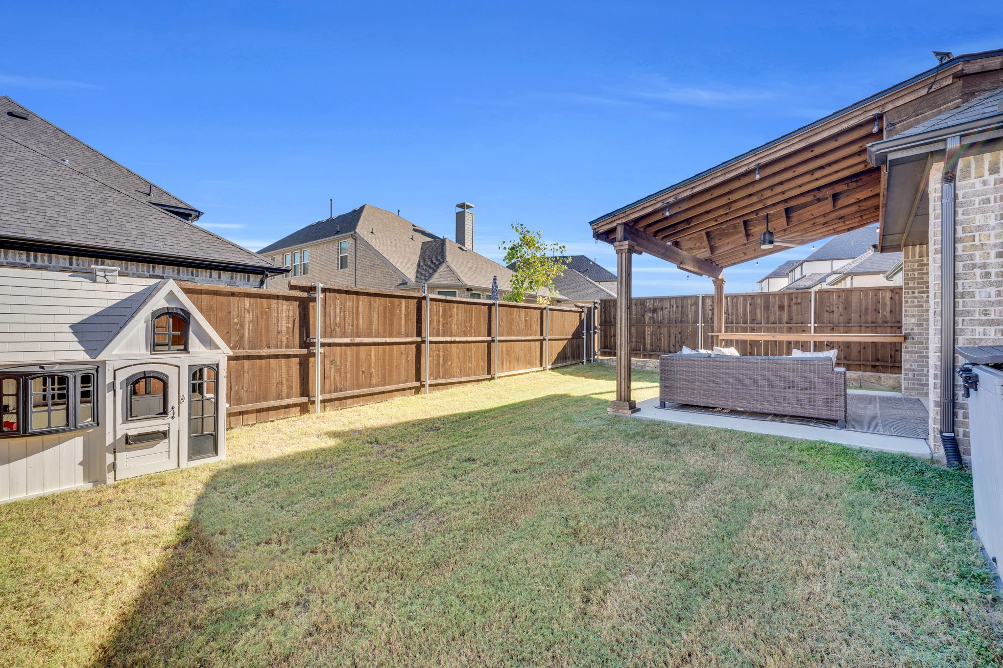 1749 Dartmoor Drive Carrollton TX 75010