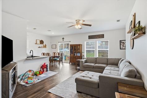 17494 Stacy Street Lindale TX 75771