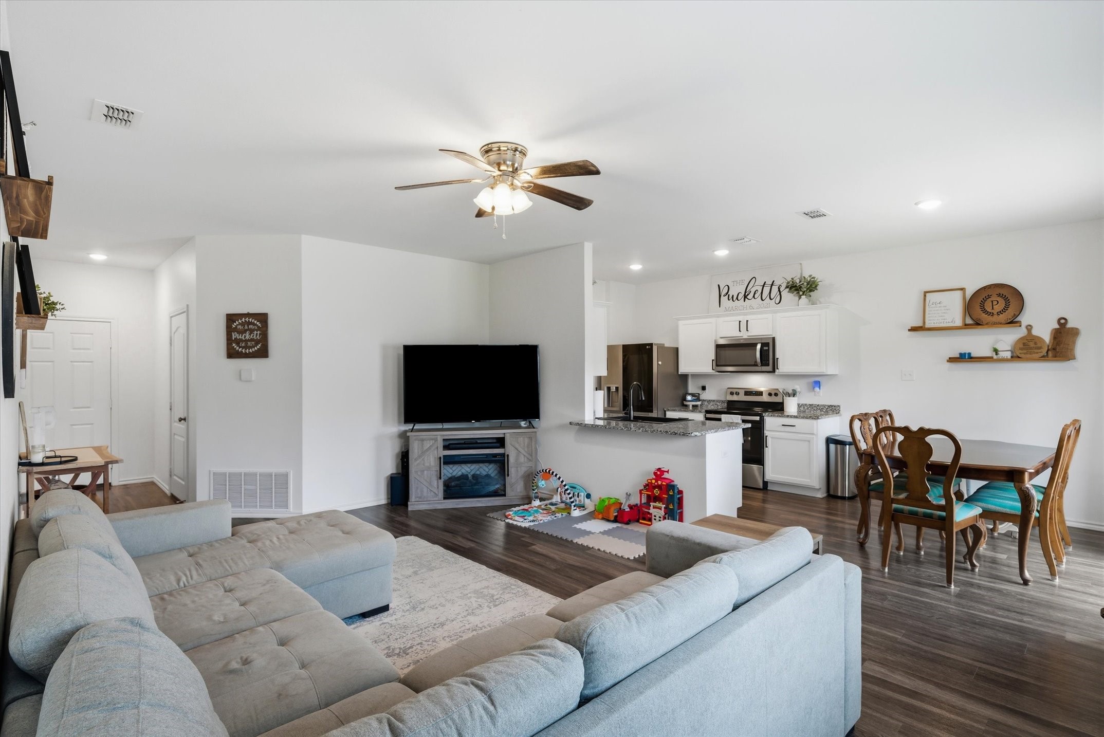 17494 Stacy Street Lindale TX 75771