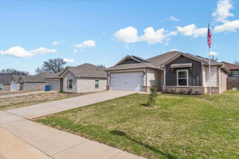 17494 Stacy Street Lindale TX 75771