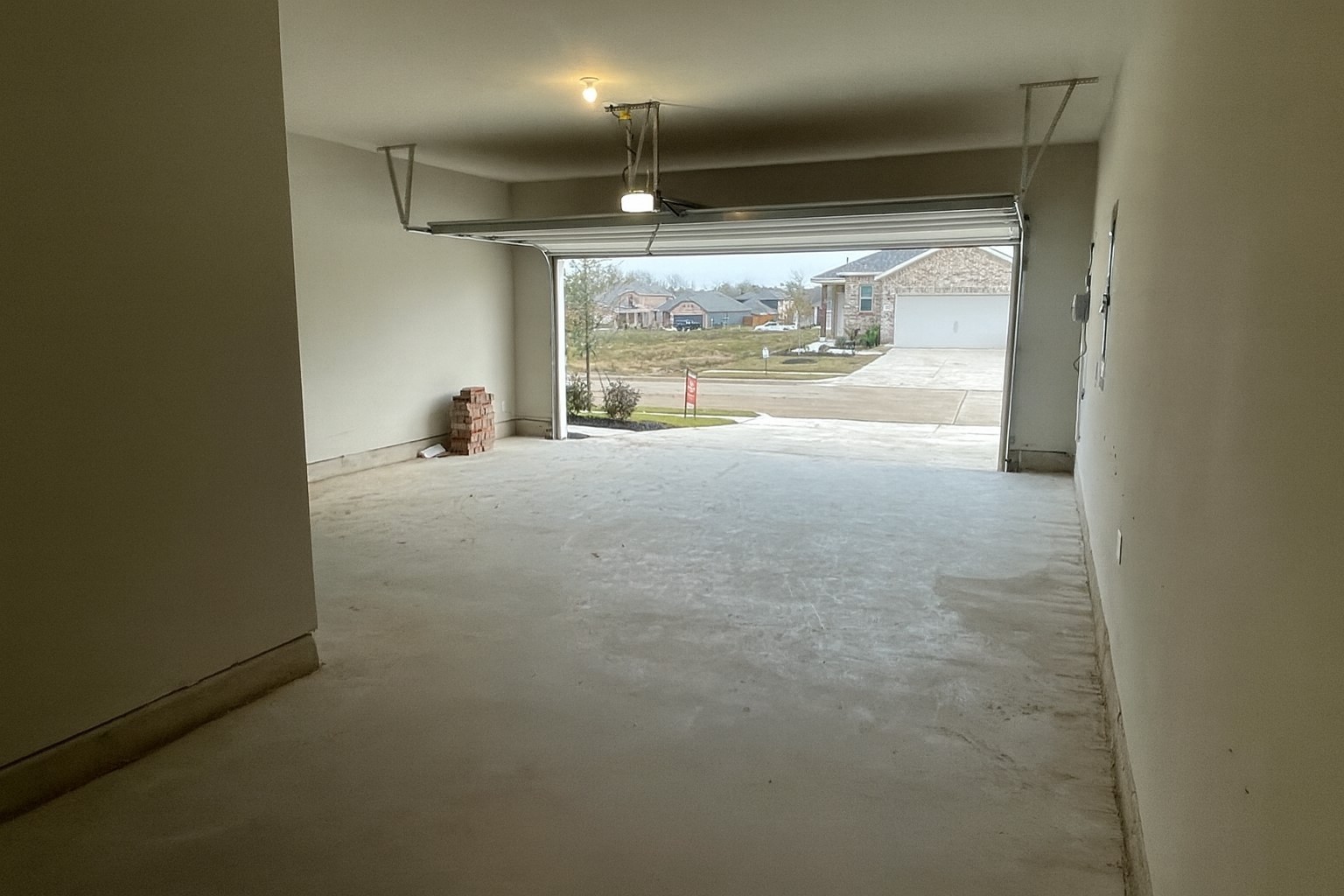 1624 Edgeway Aubrey TX 76227