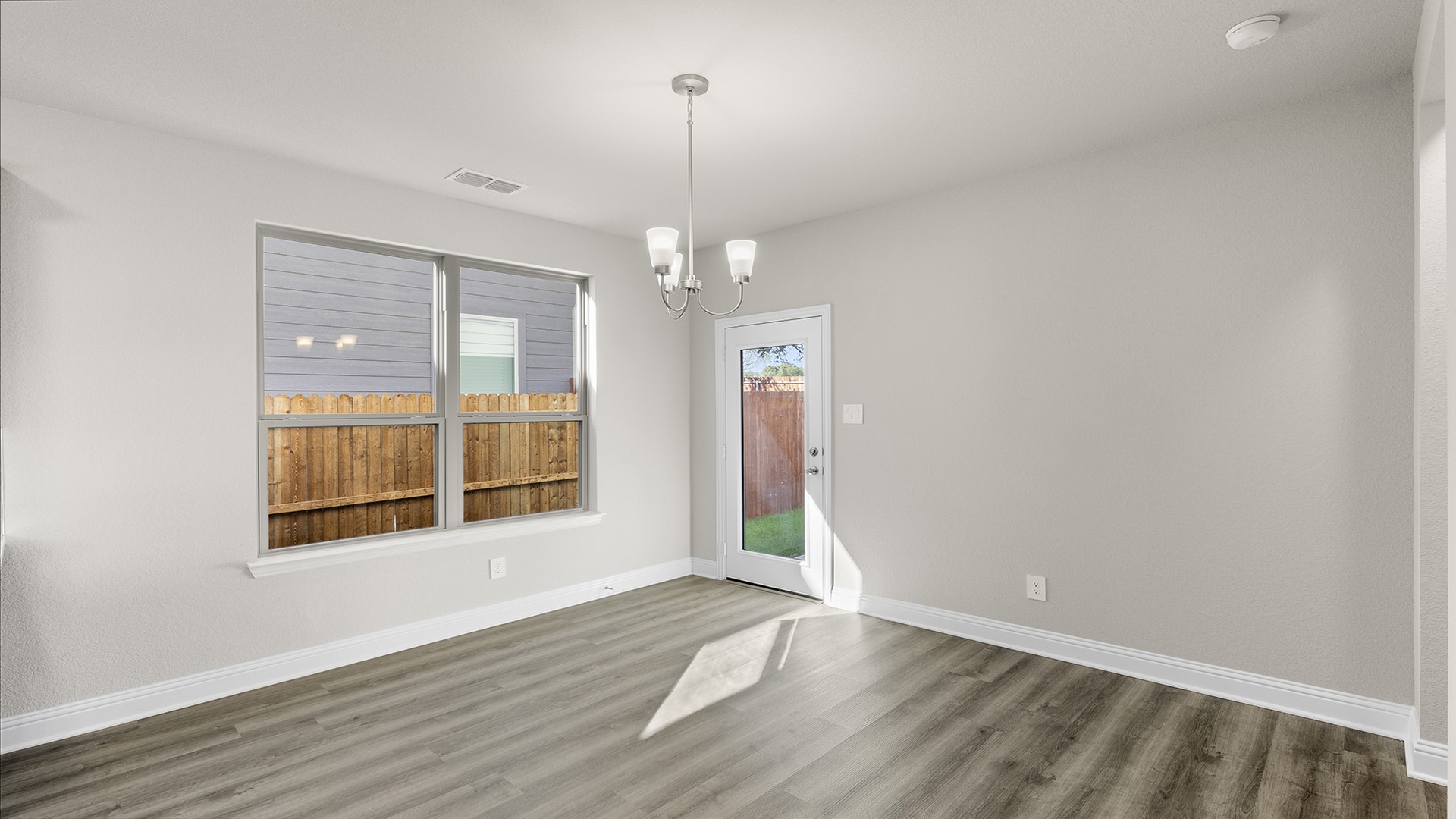 1624 Edgeway Aubrey TX 76227