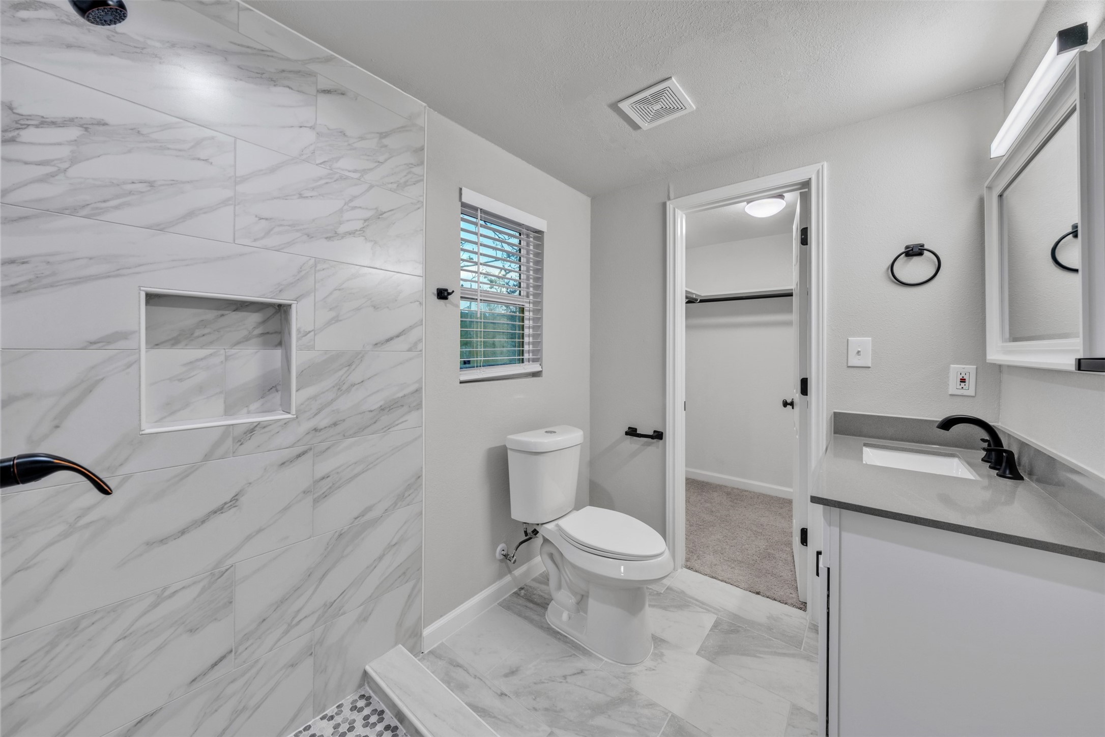 1014 W Archer Street Jacksboro TX 76458