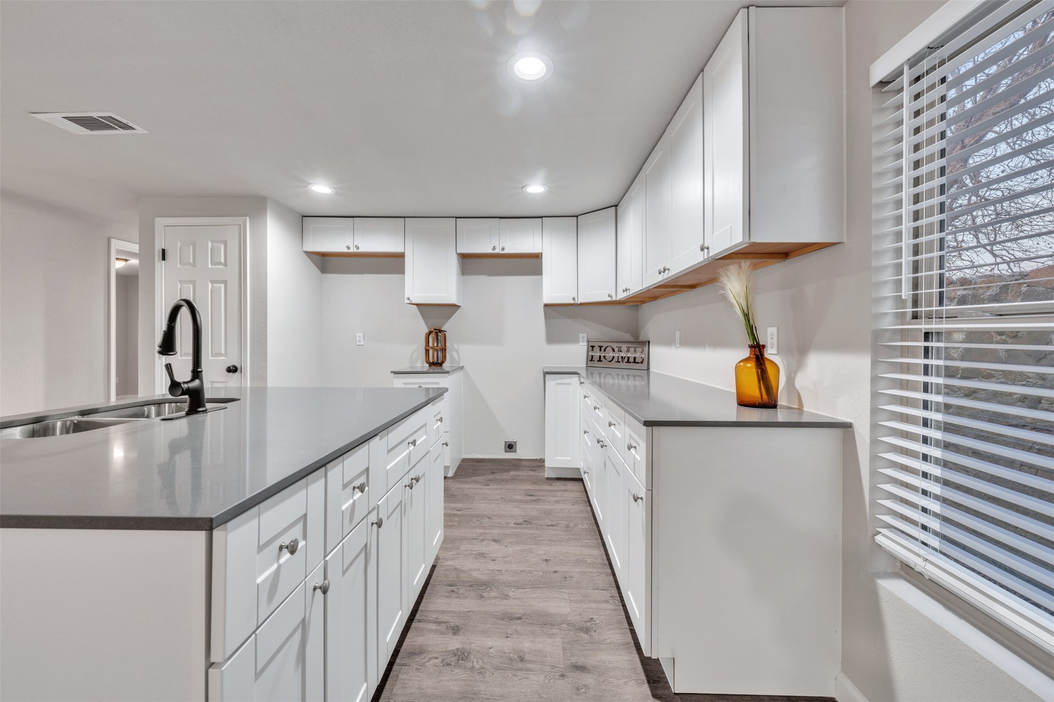 1014 W Archer Street Jacksboro TX 76458