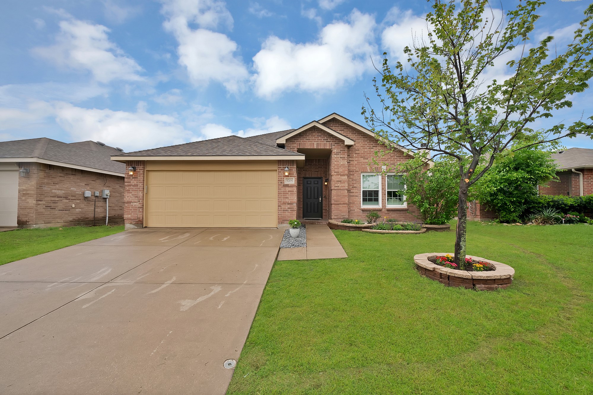 5705 Talons Crest Circle Fort Worth TX 76179