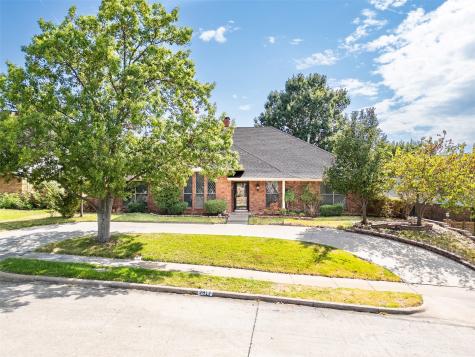 2917 Club Hill Drive Garland TX 75043