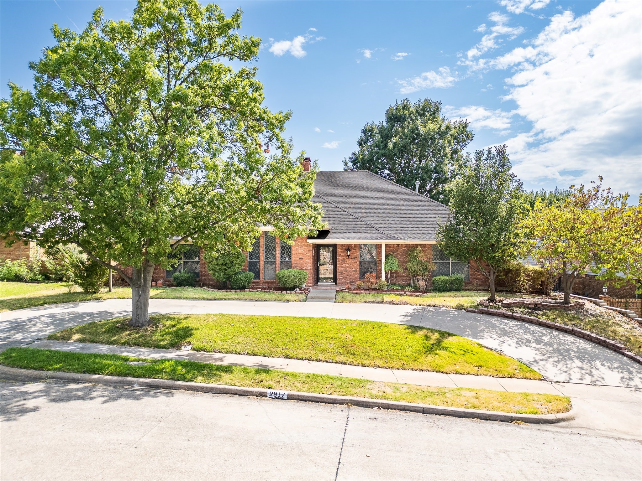 2917 Club Hill Drive Garland TX 75043