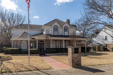 2110 W Bardin Road Arlington TX 76017