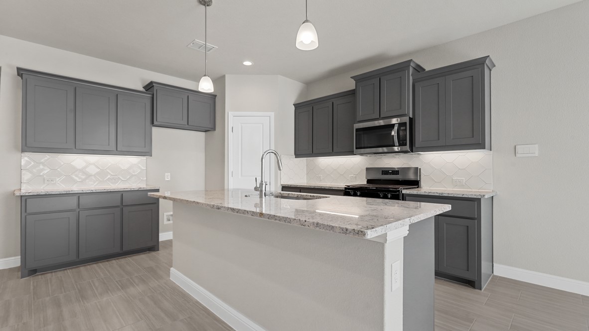 8504 Bur Oak Drive Justin TX 76247