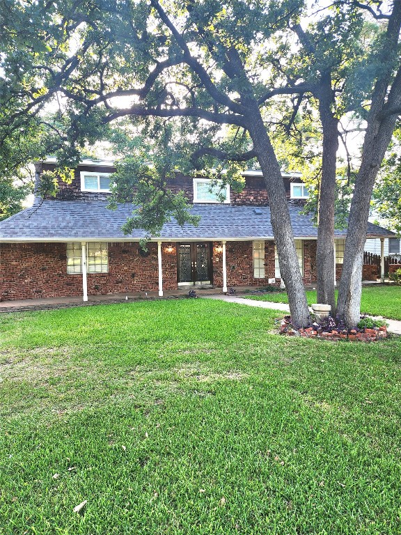 1712 S Bowen Road Pantego TX 76013