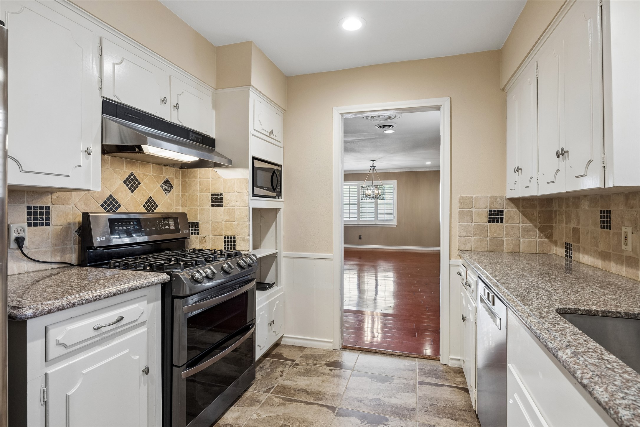 11016 Lathrop Drive Dallas TX 75229