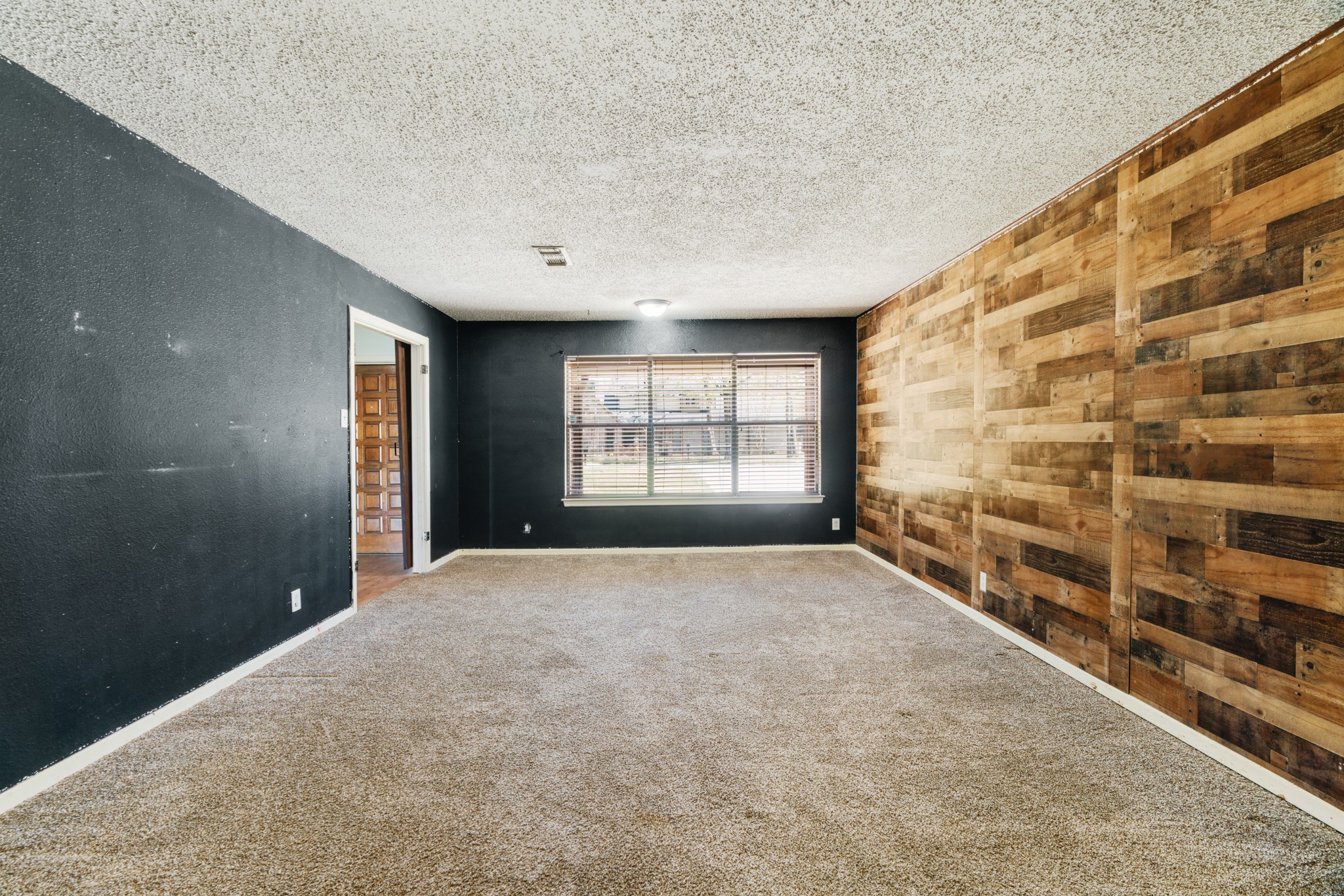 830 39th Street SE Paris TX 75462