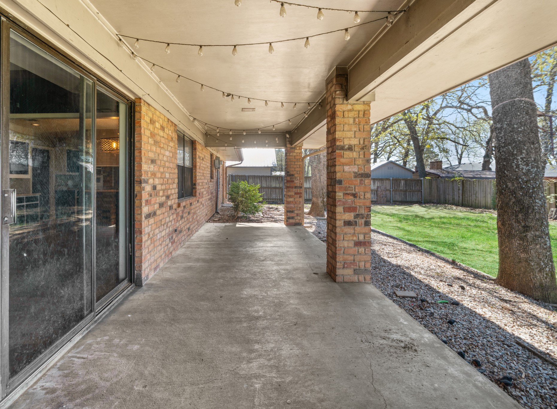 830 39th Street SE Paris TX 75462