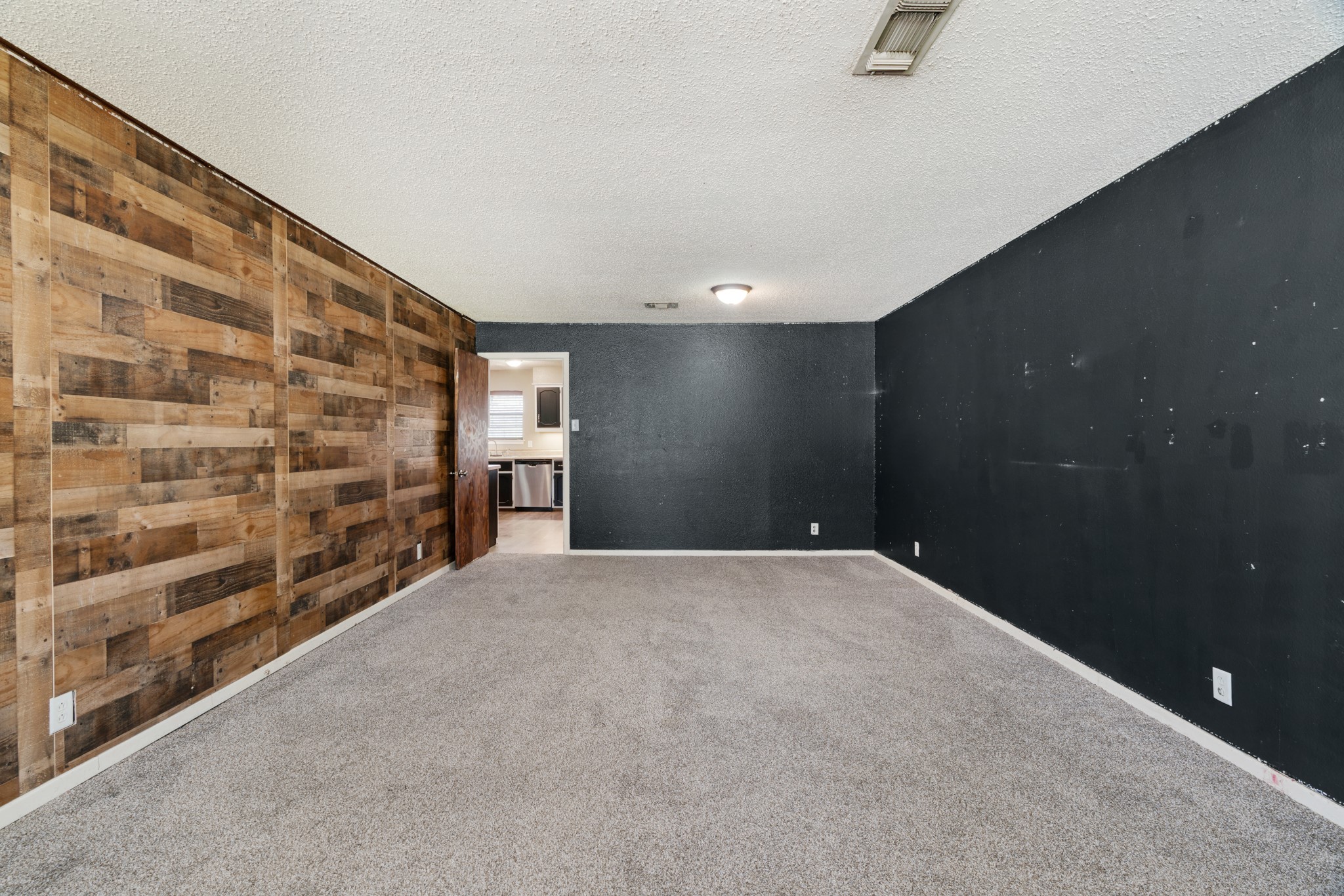 830 39th Street SE Paris TX 75462