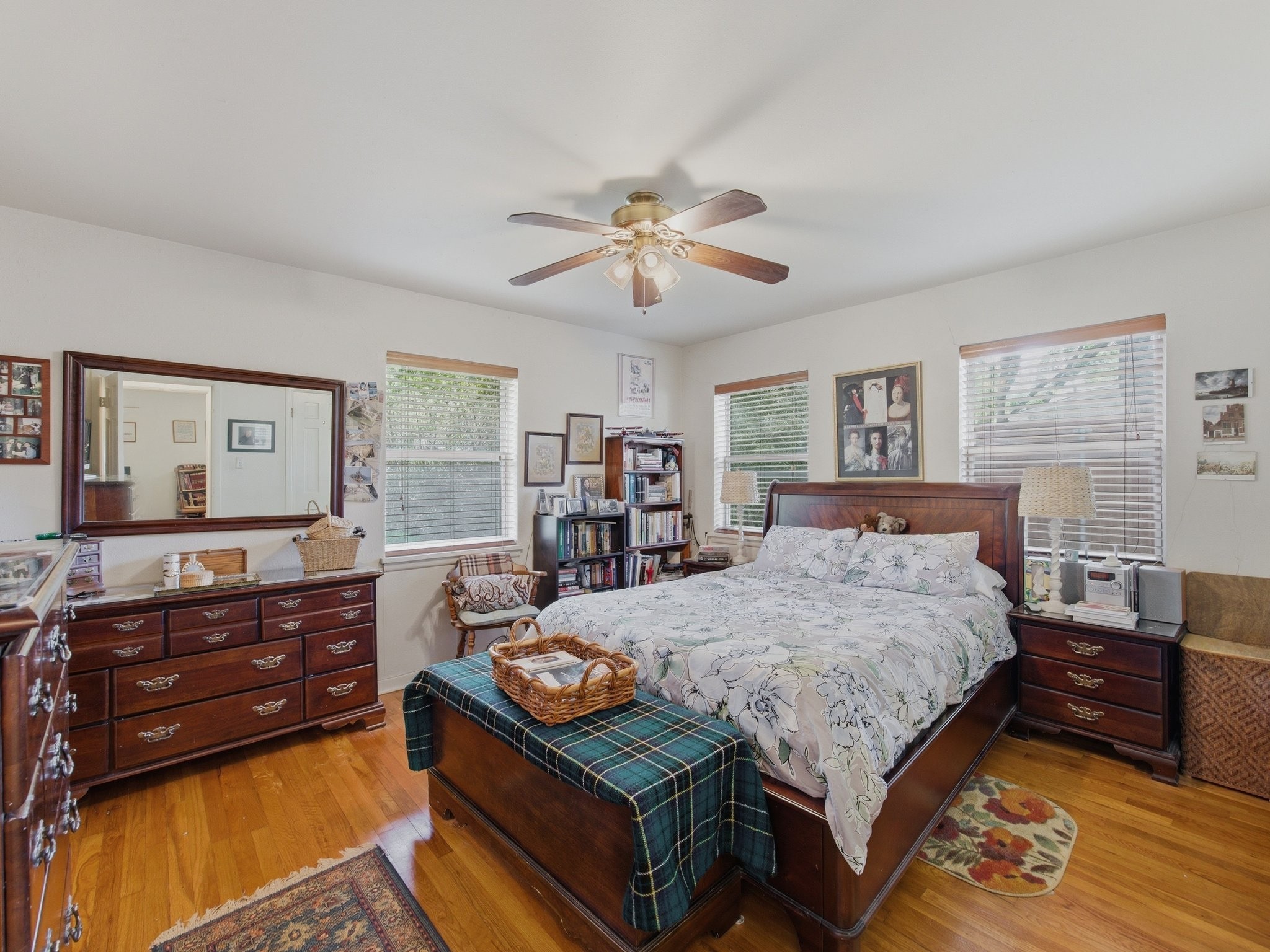 3217 Chaparral Lane Fort Worth TX 76109