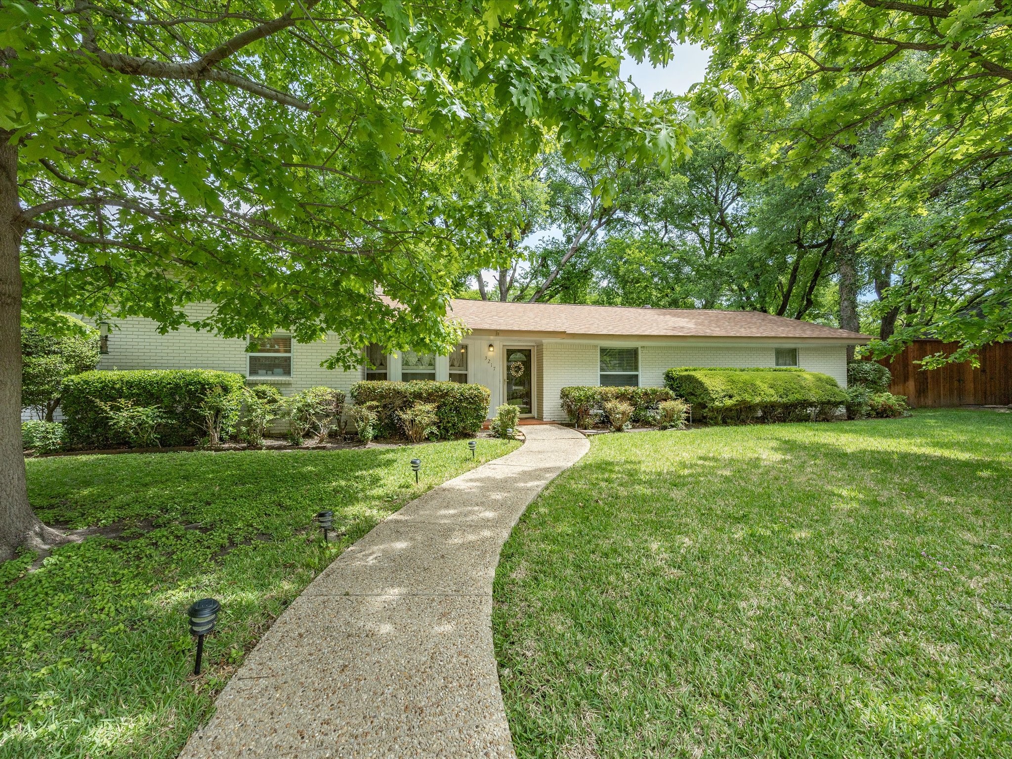 3217 Chaparral Lane Fort Worth TX 76109