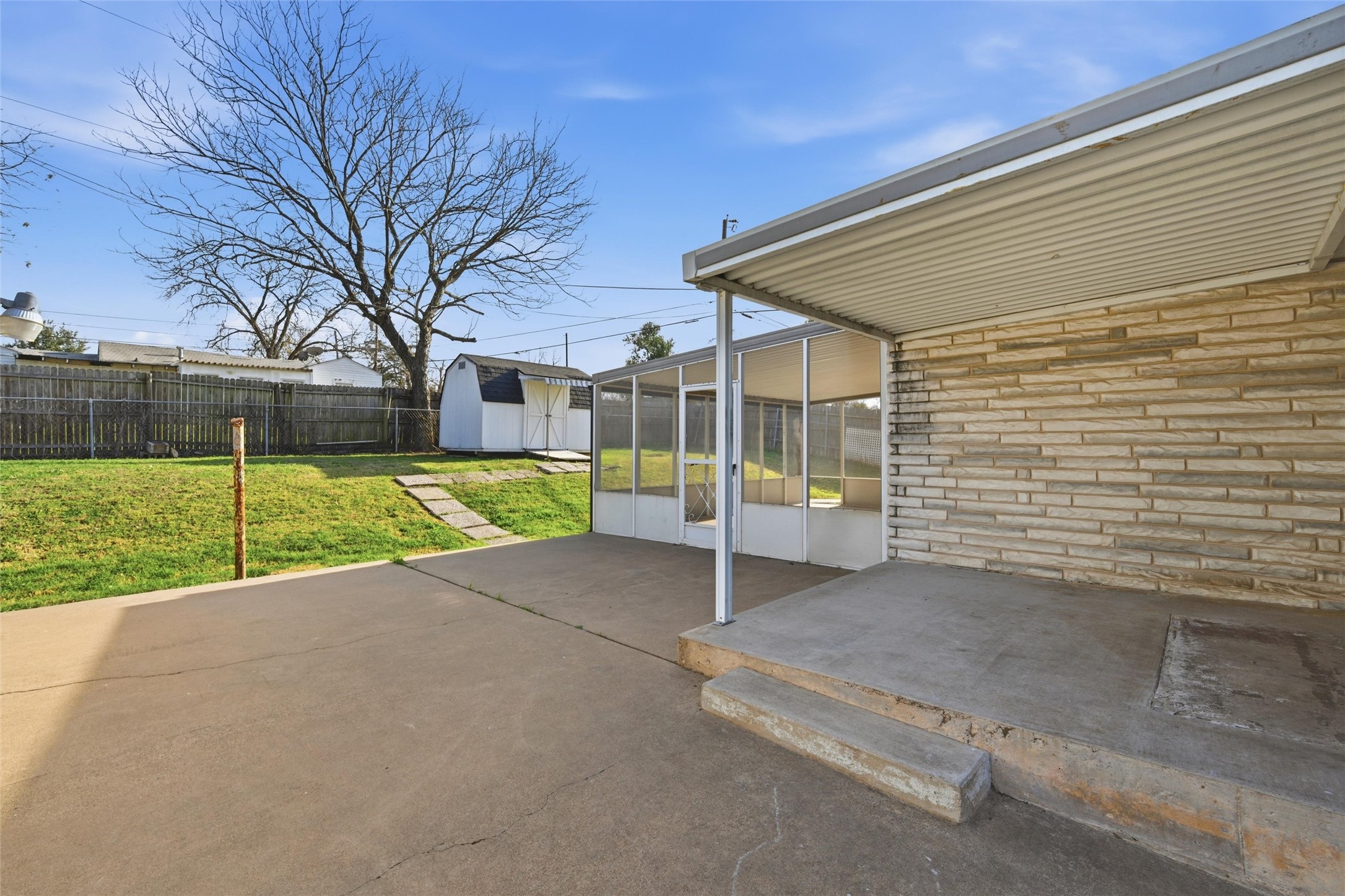3820 Hiland Drive Beverly Hills TX 76711