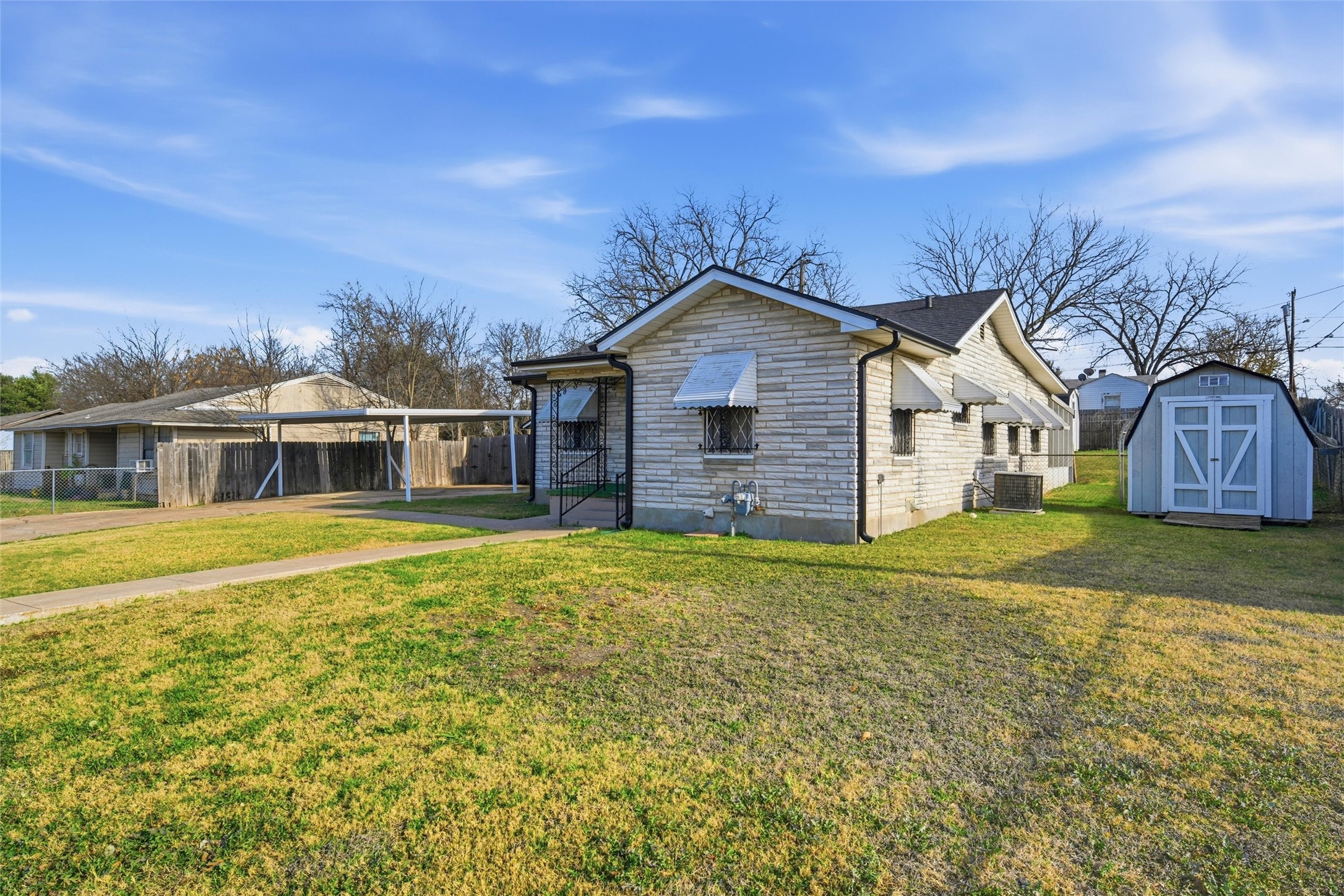 3820 Hiland Drive Beverly Hills TX 76711
