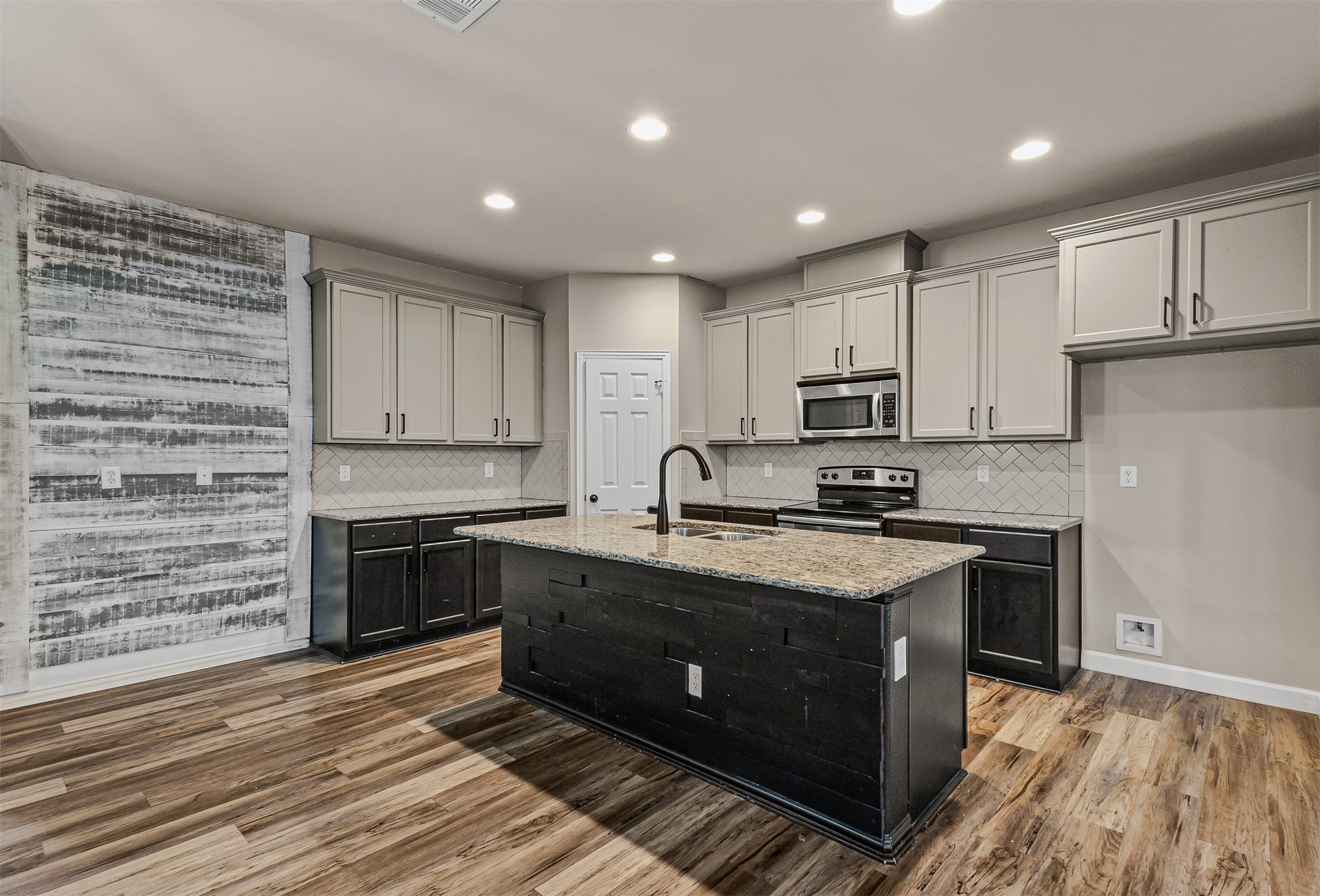 797 Sycamore Trail Forney TX 75126