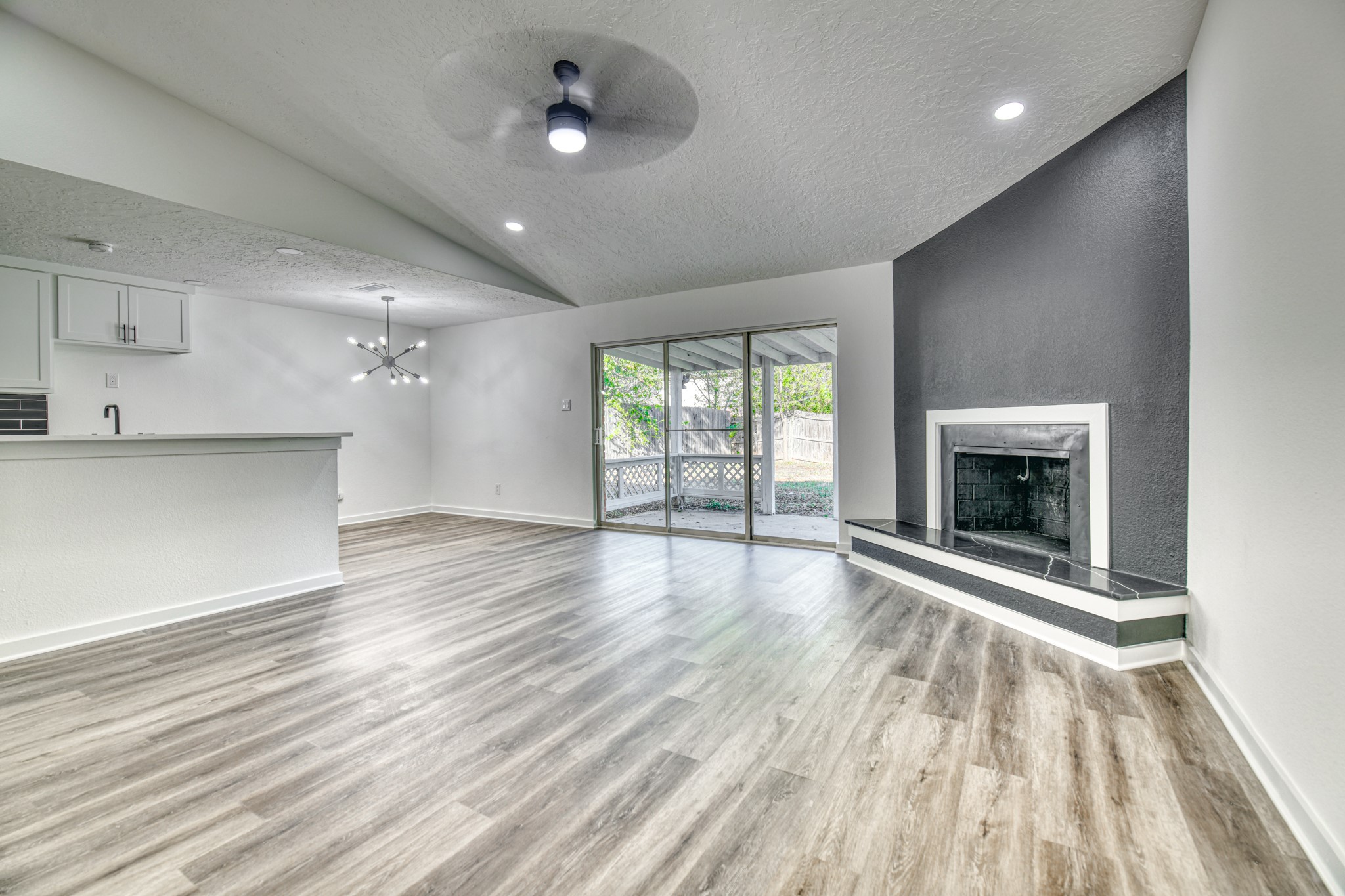 2410 Suffolk Lane Lancaster TX 75134