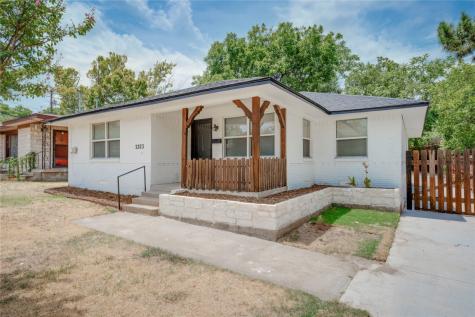 2323 Hollywood Avenue Dallas TX 75224