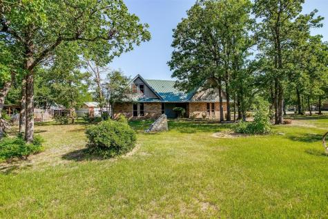 200 Saddle Hills Road Burleson TX 76028