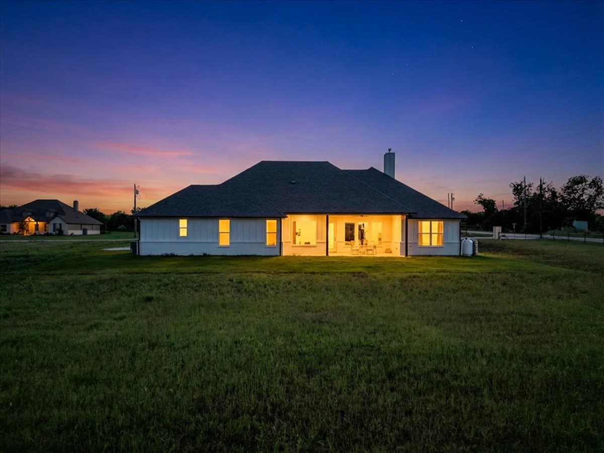 8524 Bronco Drive Godley TX 76044