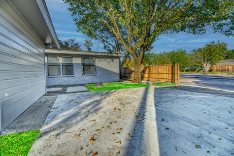 2370 San Marcus Avenue Dallas TX 75228
