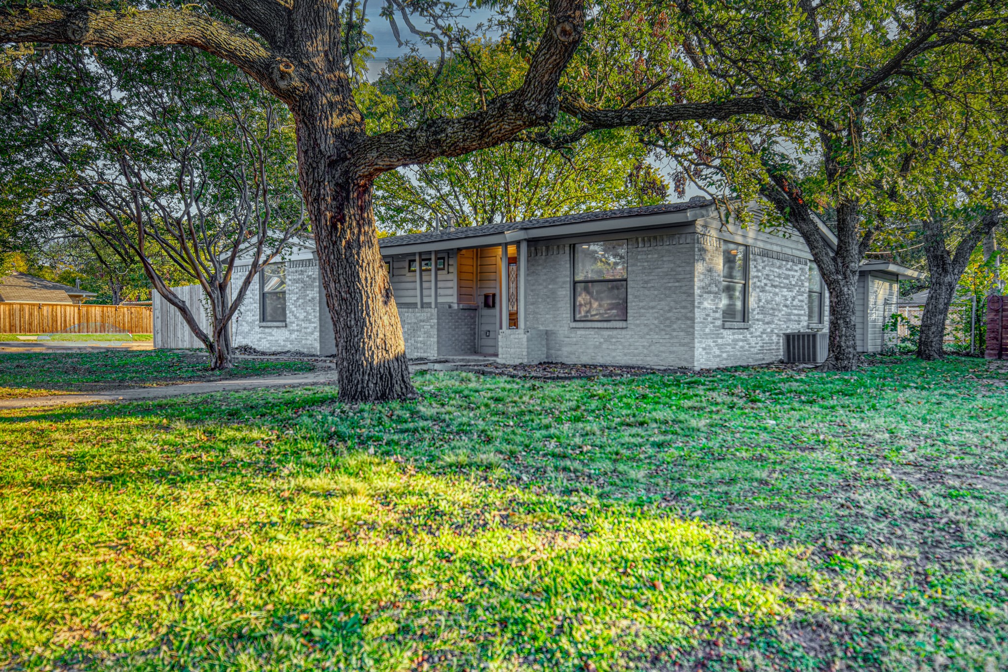 2370 San Marcus Avenue Dallas TX 75228