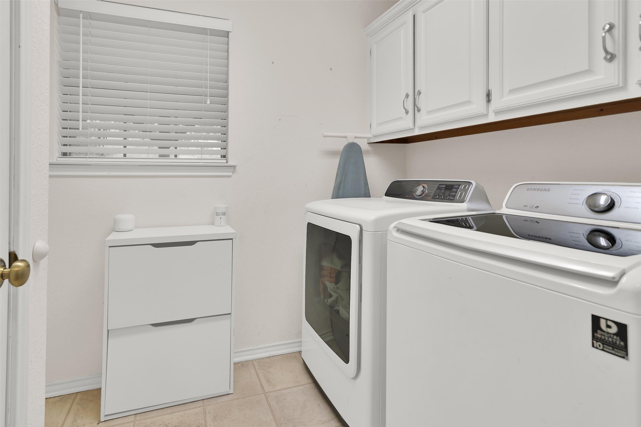200 Pecan Street Ector TX 75439
