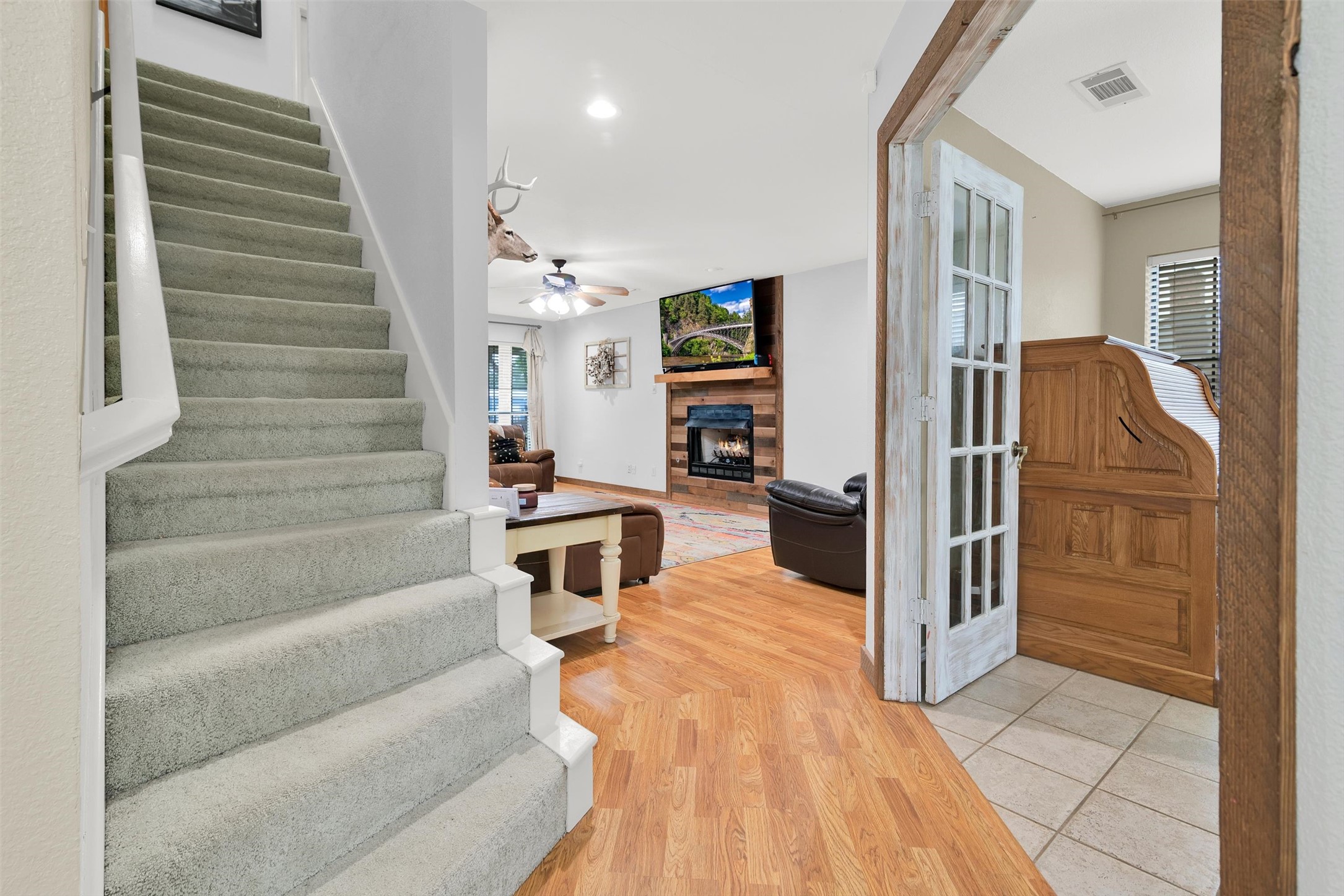 200 Pecan Street Ector TX 75439