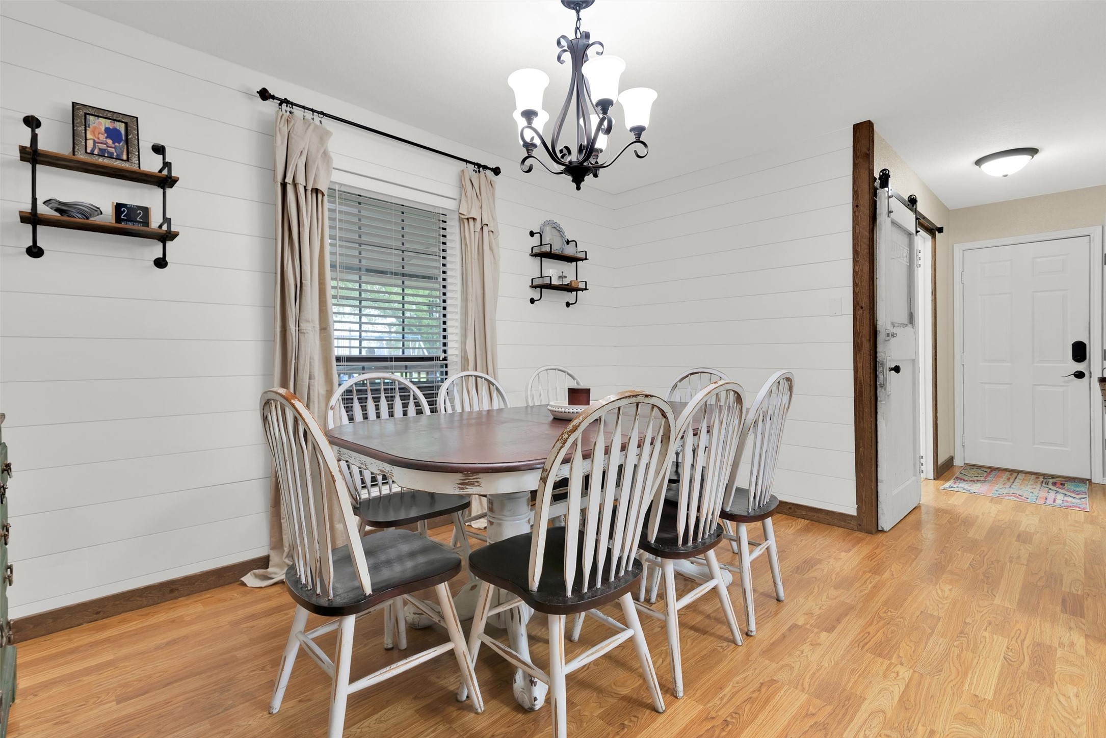 200 Pecan Street Ector TX 75439