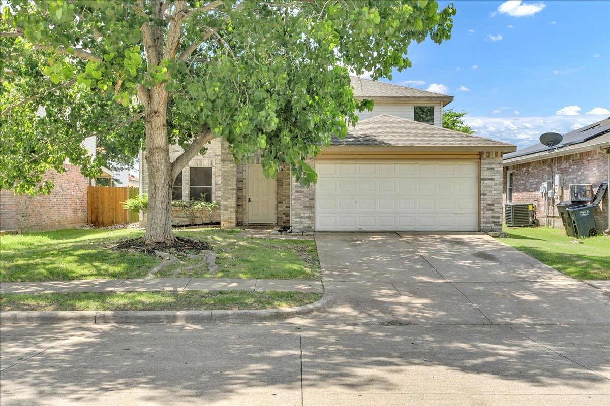 4241 Meadowknoll Drive Fort Worth TX 76123