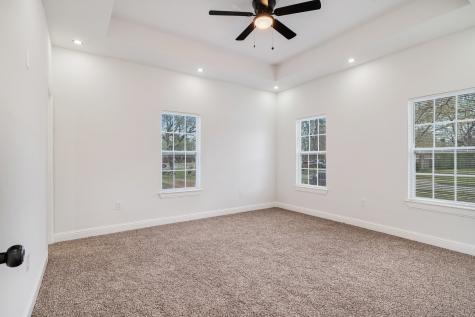 1605 Pine Bluff Street Paris TX 75460