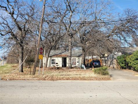 1303 Maxine Street Haltom City TX 76117