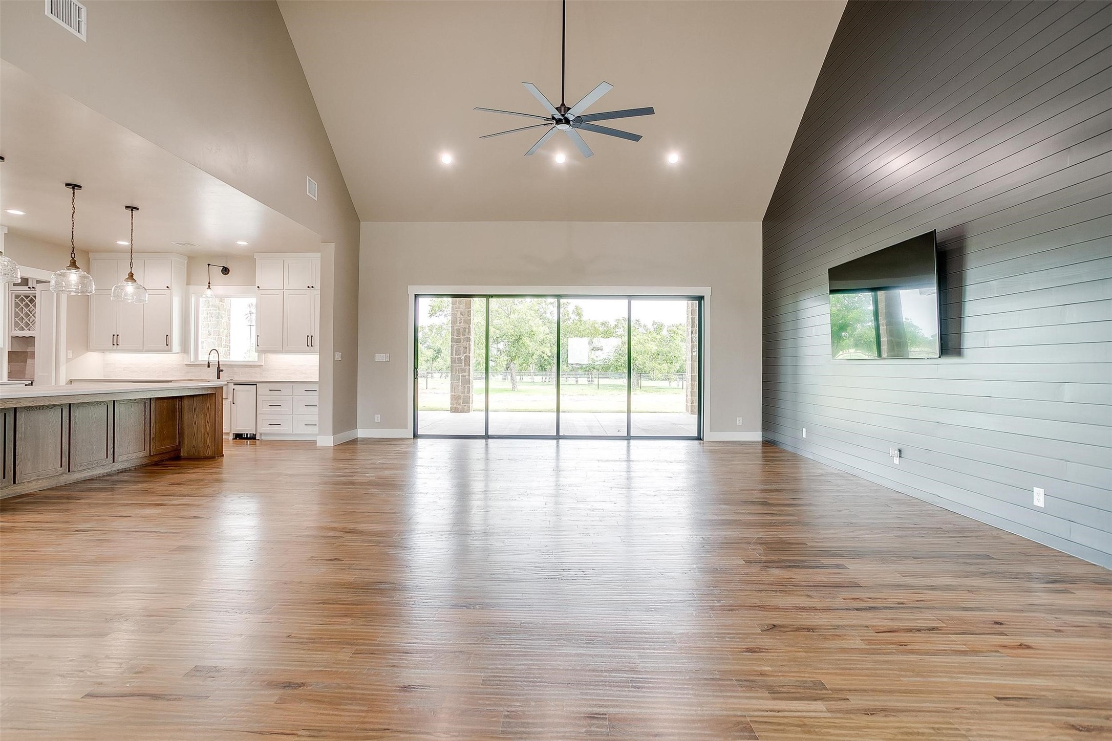 3019 Orchard Road Bowie TX 76230