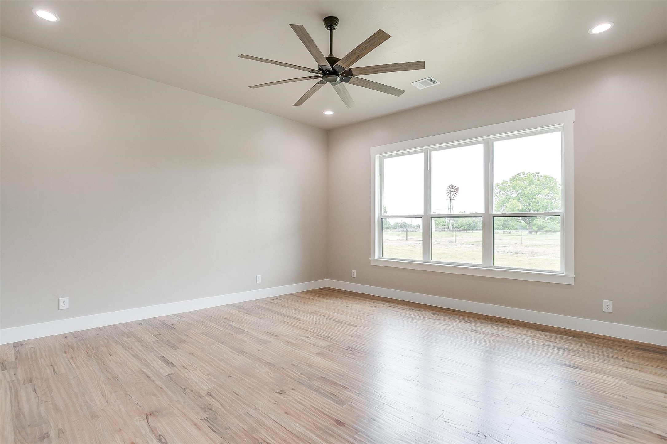 3019 Orchard Road Bowie TX 76230