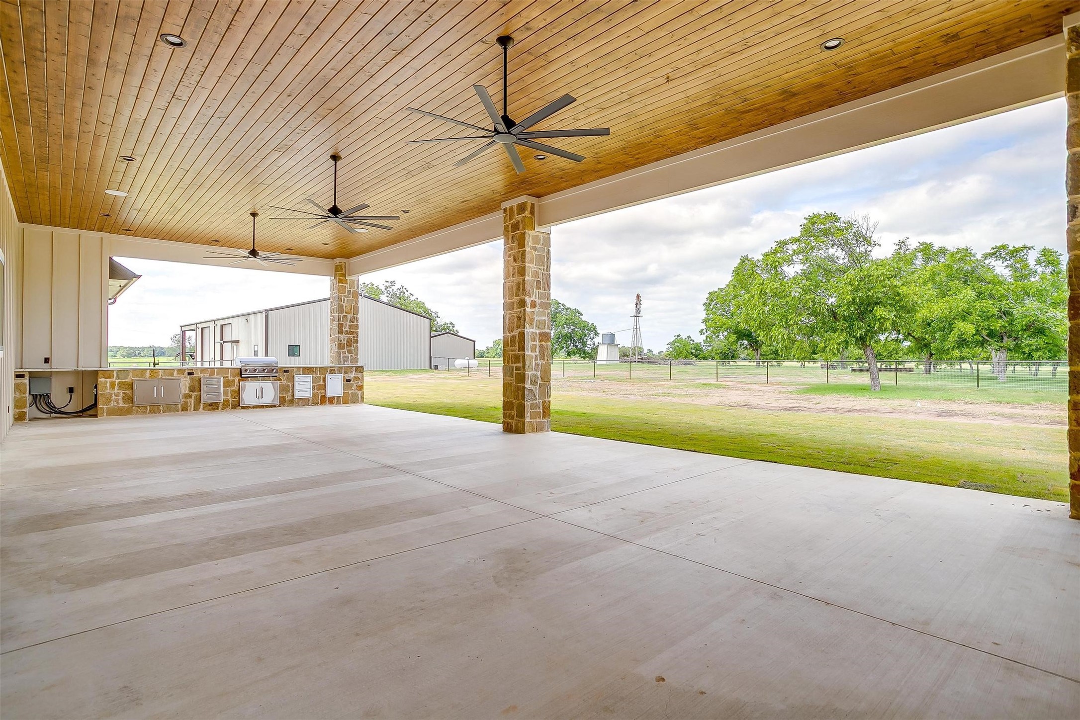 3019 Orchard Road Bowie TX 76230