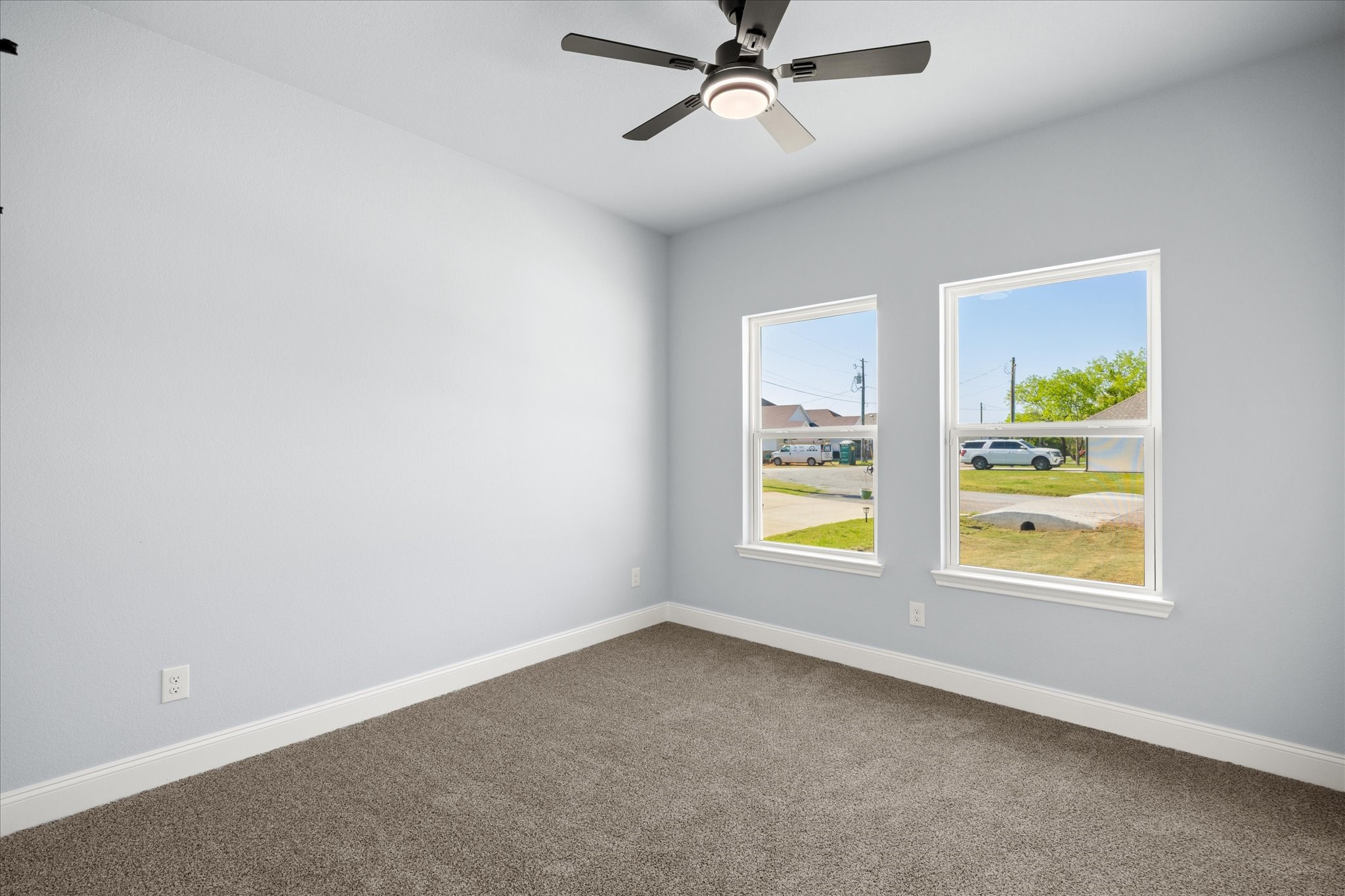 5607 Belaire Circle Granbury TX 76048