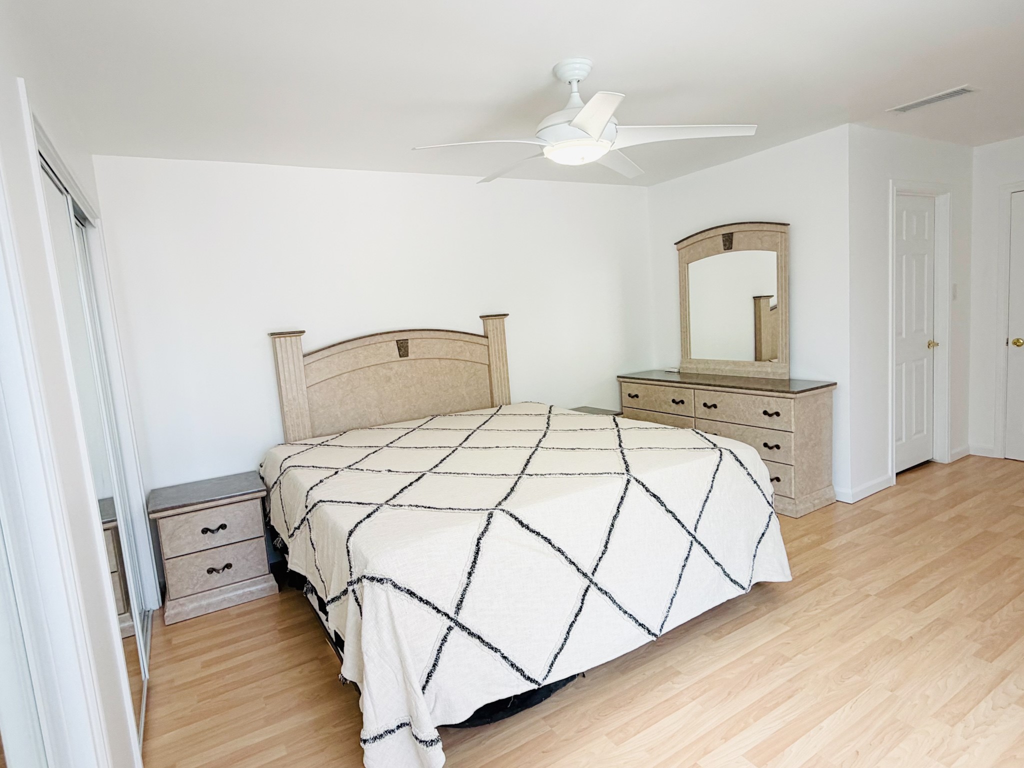 5006 Palo Alto Drive Garland TX 75043