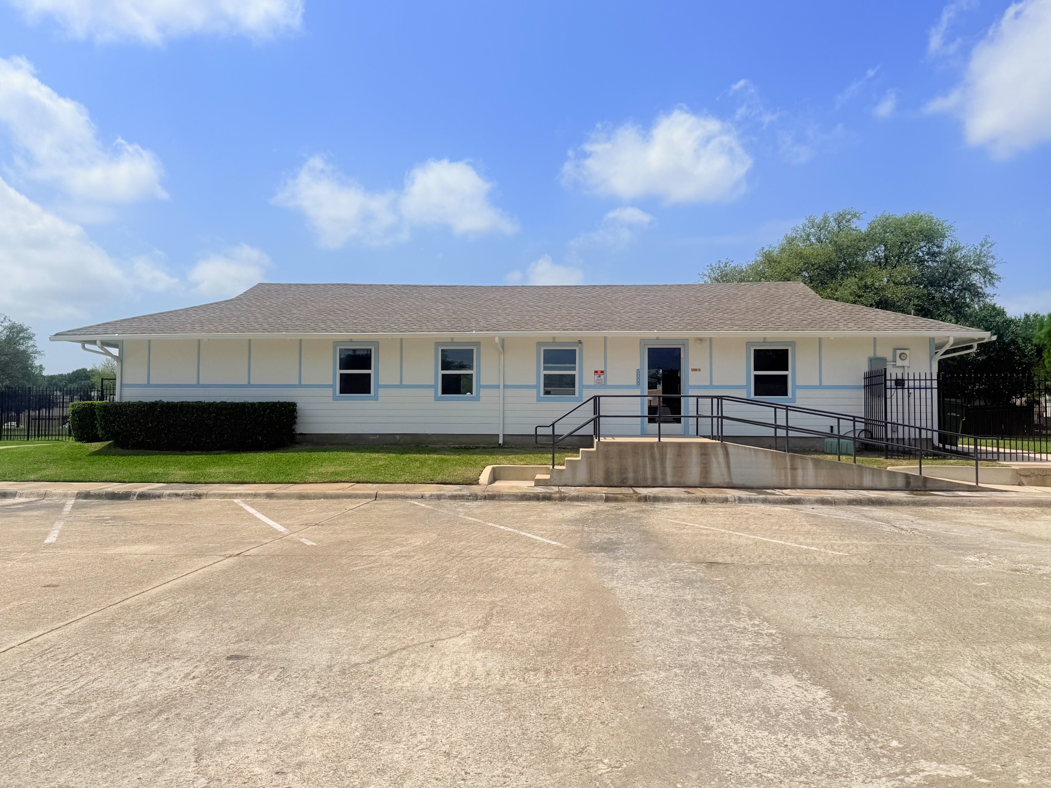 5006 Palo Alto Drive Garland TX 75043
