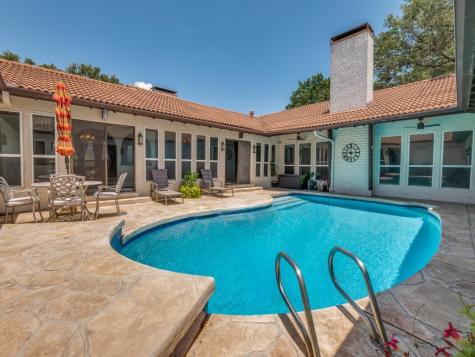 1425 Meyers Road Irving TX 75060