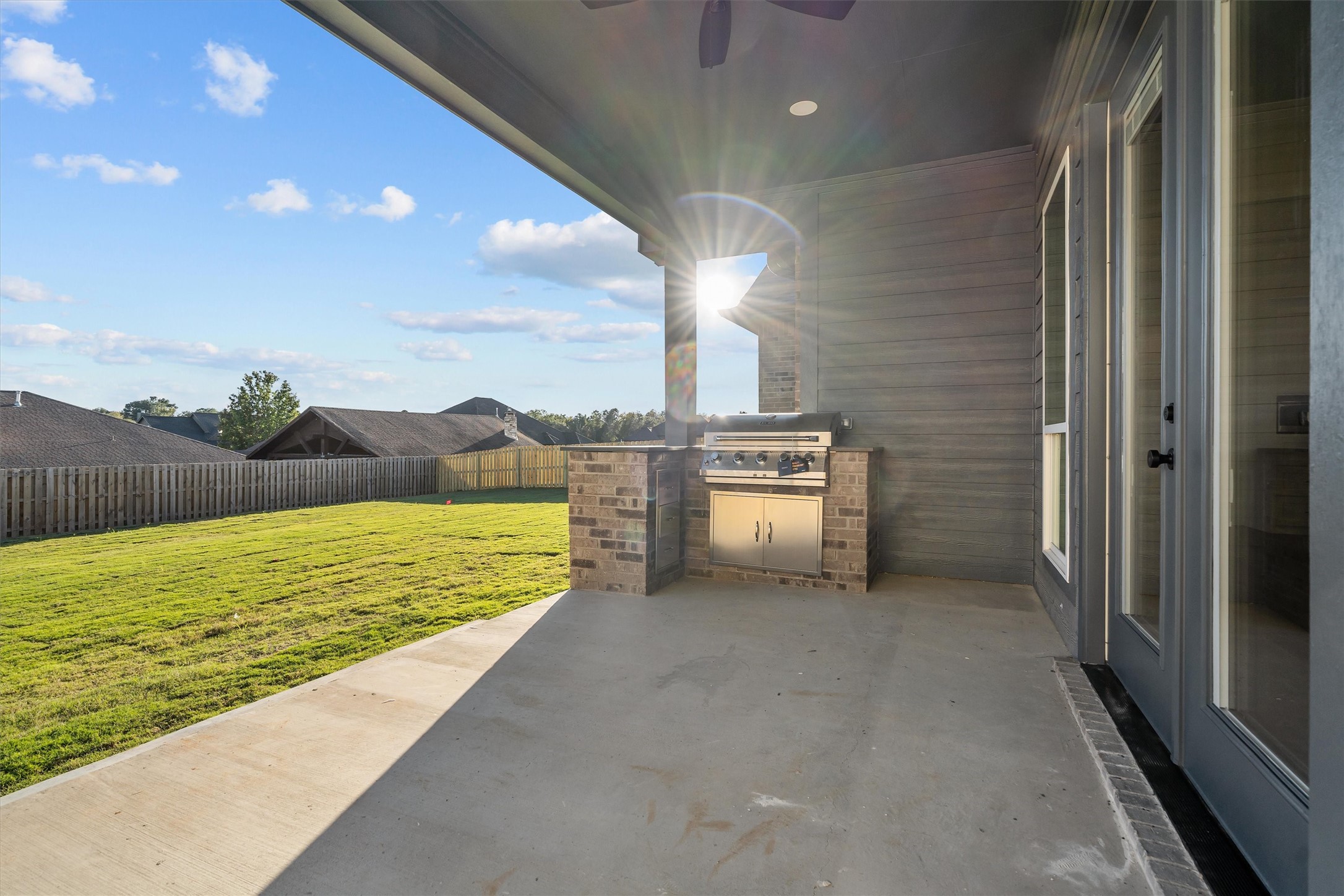 16421 Clearview Drive Lindale TX 75771